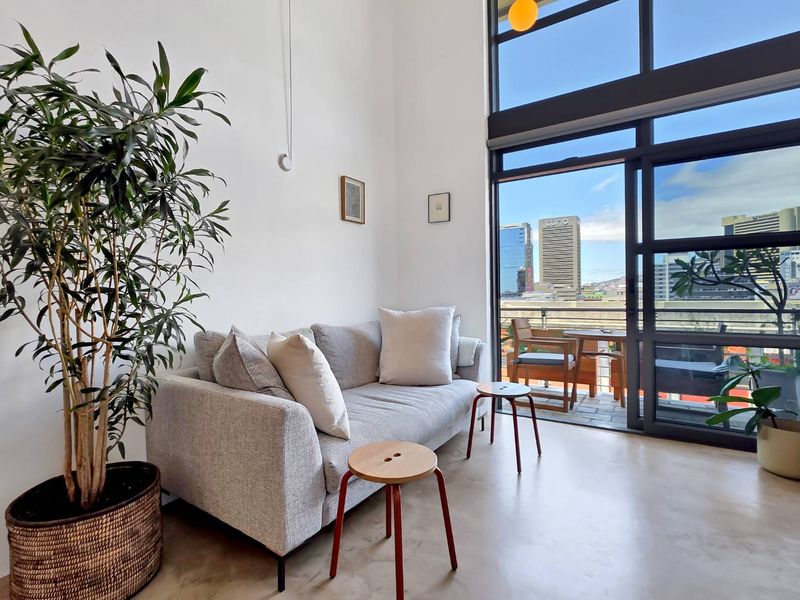 Airbnb-Friendly Loft Apartment in De Waterkant - Photo 7