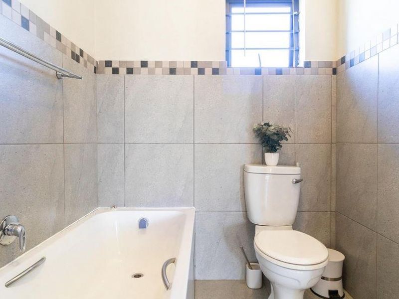 Why not treat your self - Photo 9