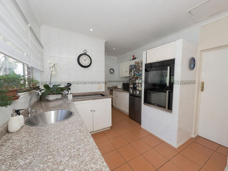 A Home with Heart, Space & Endless Potential in the Prestigious Morningside Manor - Photo 10