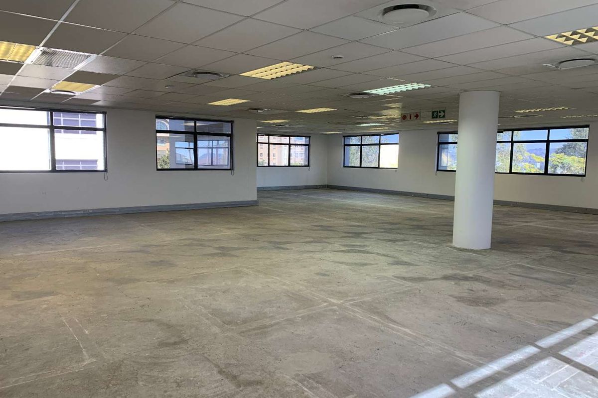 329m2 First Floor Office To Let at 11 Naivasha Road, Sunninghill - Photo 3