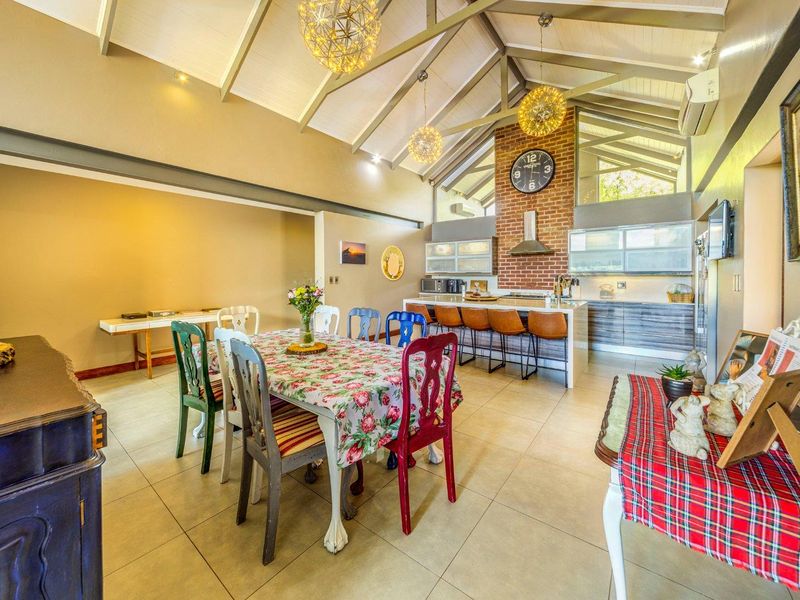 An Exquisite 4 Bed House For Sale in Copperleaf Golf Estate - Photo 5