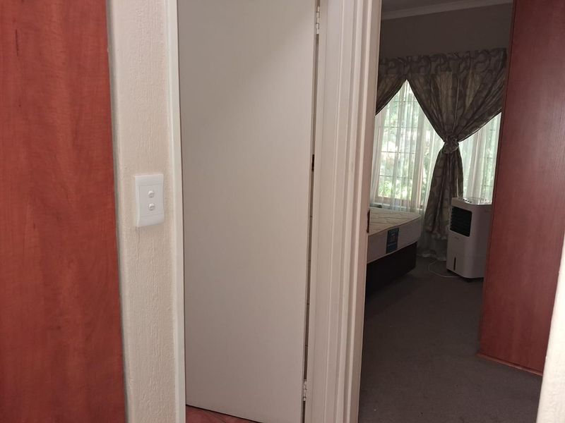 Investment property in Hillside Manor - Photo 10