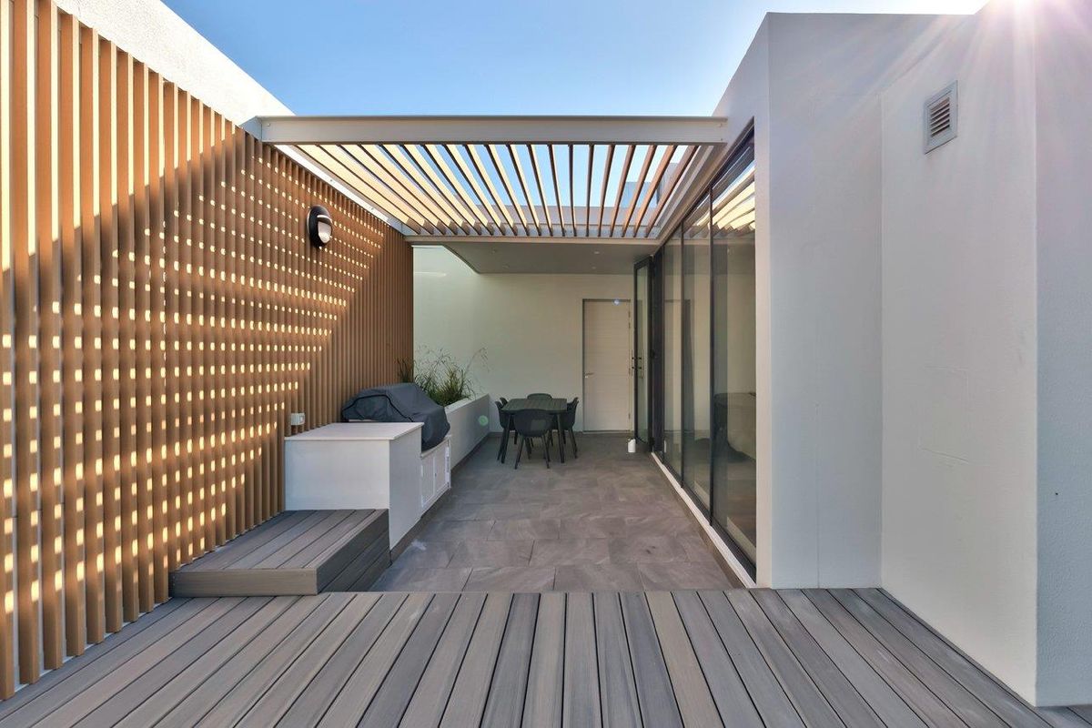 Duplex Penthouse with Private Terrace, Pool, City & Ocean Views - Photo 2