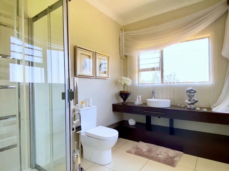 Oozing with |Luxury and Class - Photo 3