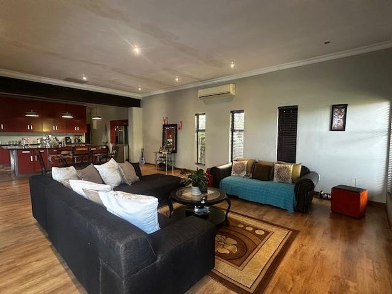 Your forever home is waiting – and it’s spectacular - Photo 3