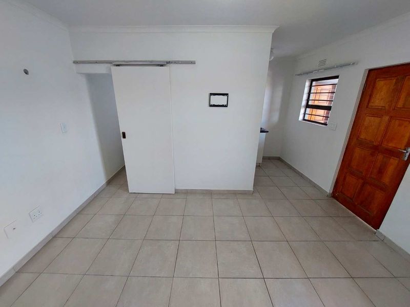 Bachelor Apartment for Rent in Malibu Village, Blue Downs - Photo 2