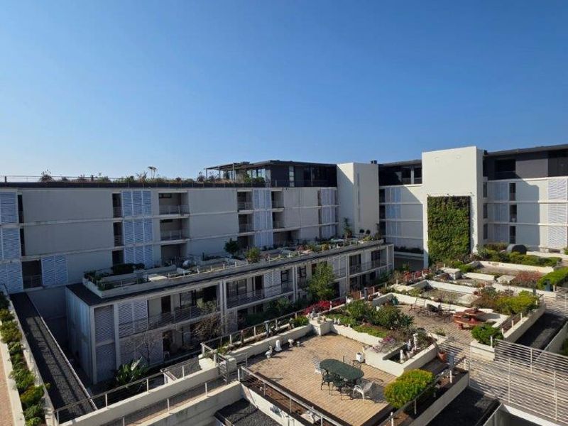 Spacious 2-Bedroom Corner Apartment in Shoreline Retirement Estate (50+ Lifestyle) - Photo 7