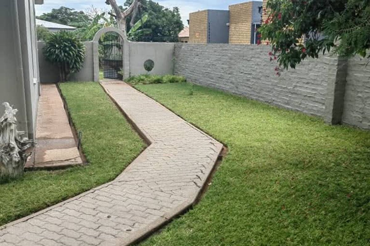 Whether you’re upgrading your lifestyle or looking for a move in ready home,this property ticks the right boxes! - Photo 3