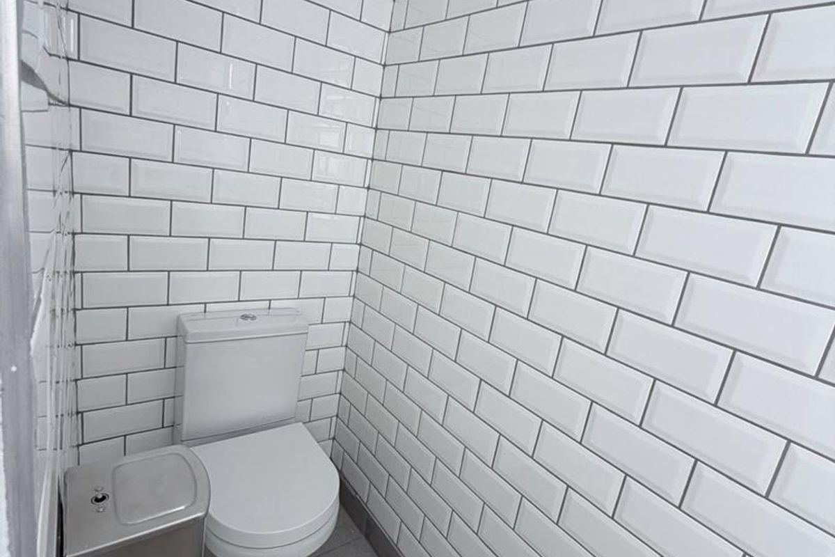 Eros- To Let-N$20 000 - Photo 5