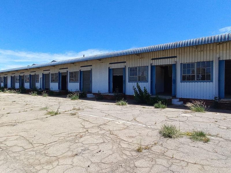 10 000m2 New Era Springs Industrial Yard To Let - Photo 4