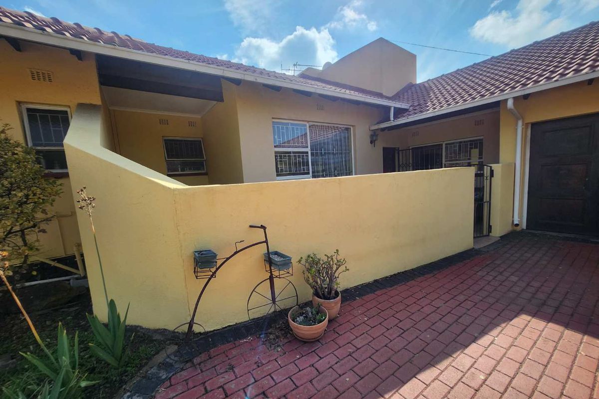 4 Bedroom well-maintained family home in Randhart - Photo 4