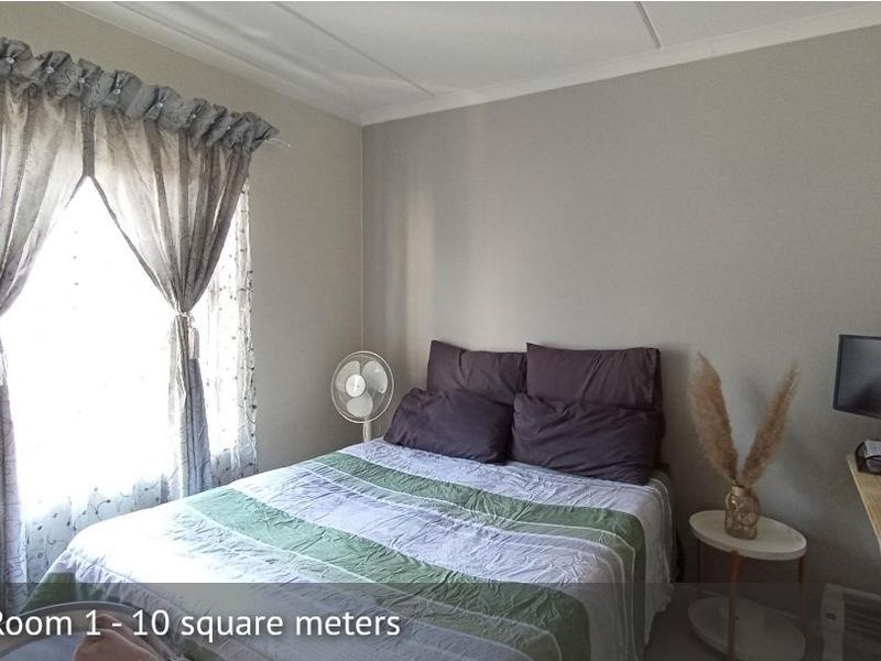 Stunning Apartment In Fish Eagle View Modderfontein - Photo 9