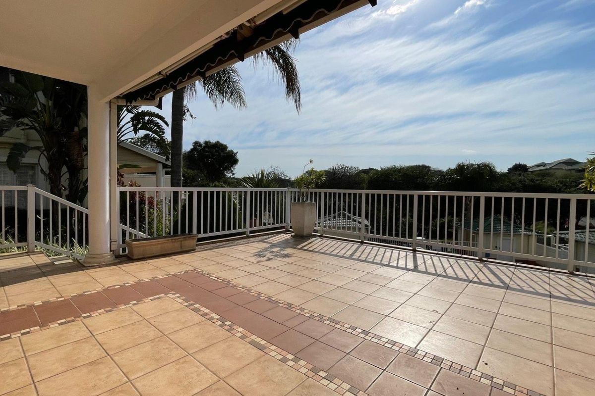 Modern 3 Bedroom Duplex To Let in Secure Mount Edgecombe Estate - Photo 4