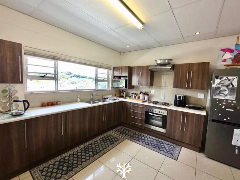 2-Bedroom in Eros | For Sale N$1.85m - Photo 4