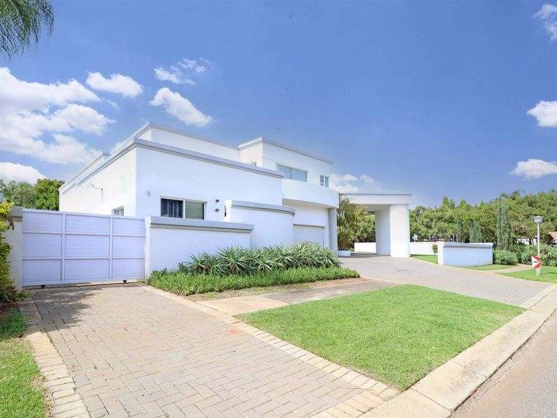 Architectural Masterpiece | Ultra-Luxury Living in Woodhill Golf Estate. One of the largest and most versatile homes currently available in Woodhill Golf Estate - Photo 2