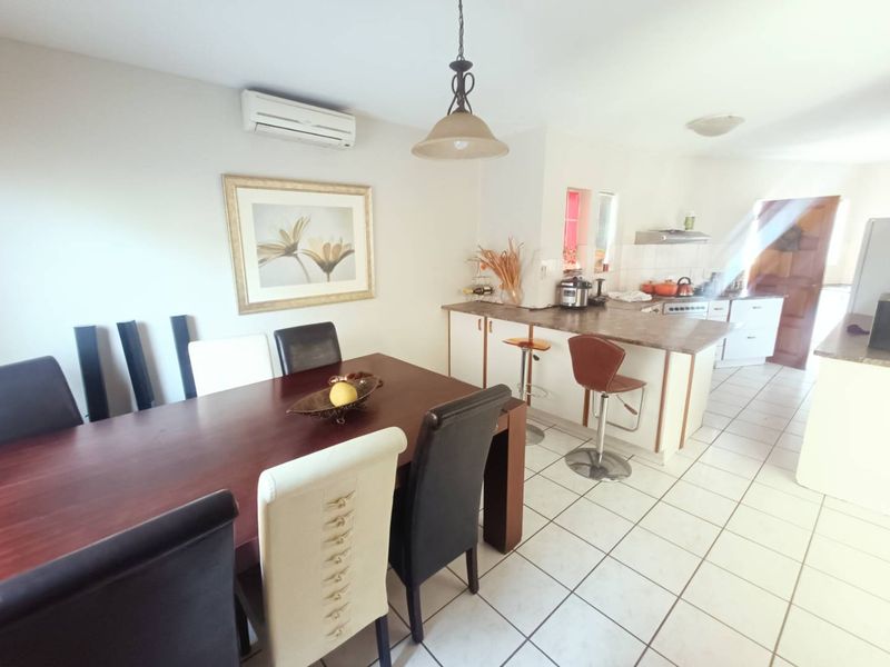 BEAUTIFUL FAMILY HOUSE FOR SALE IN DIE HOEWES!!!!!! - Photo 2