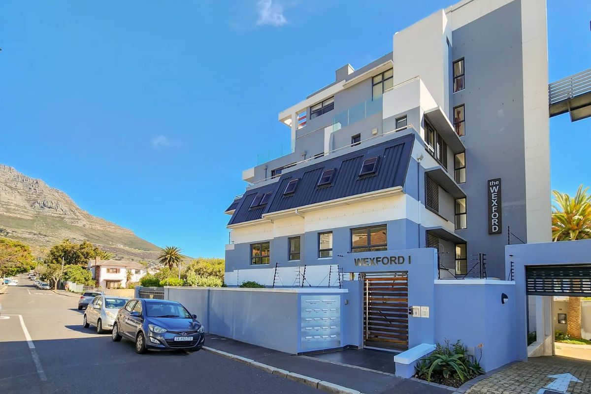 1 Bedroom Entertainers Paradise - Photo 3