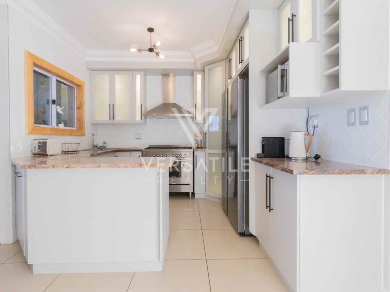 Prime Beachfront  Property - Photo 6