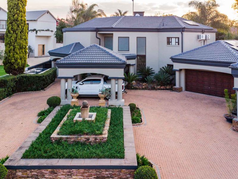 5 Bedroom Luxury Mansion for Sale - Photo 3