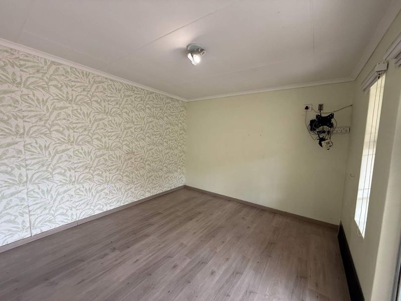 Spacious Face-Brick Duplex – Immediate Occupation Available - Photo 10