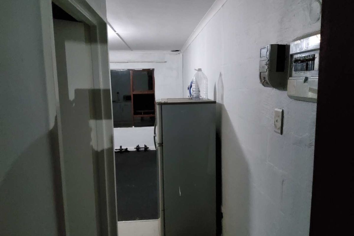 **Charming 3-Bedroom Family Home Perfect for First-Time Buyers or Investment** - Photo 2