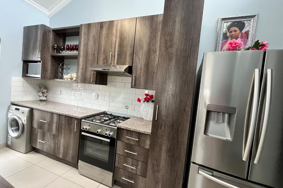 Your perfect Midrand home awaits! - Photo 5