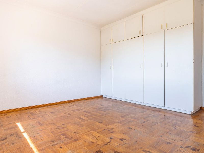 First time home or an investors dream - Photo 9