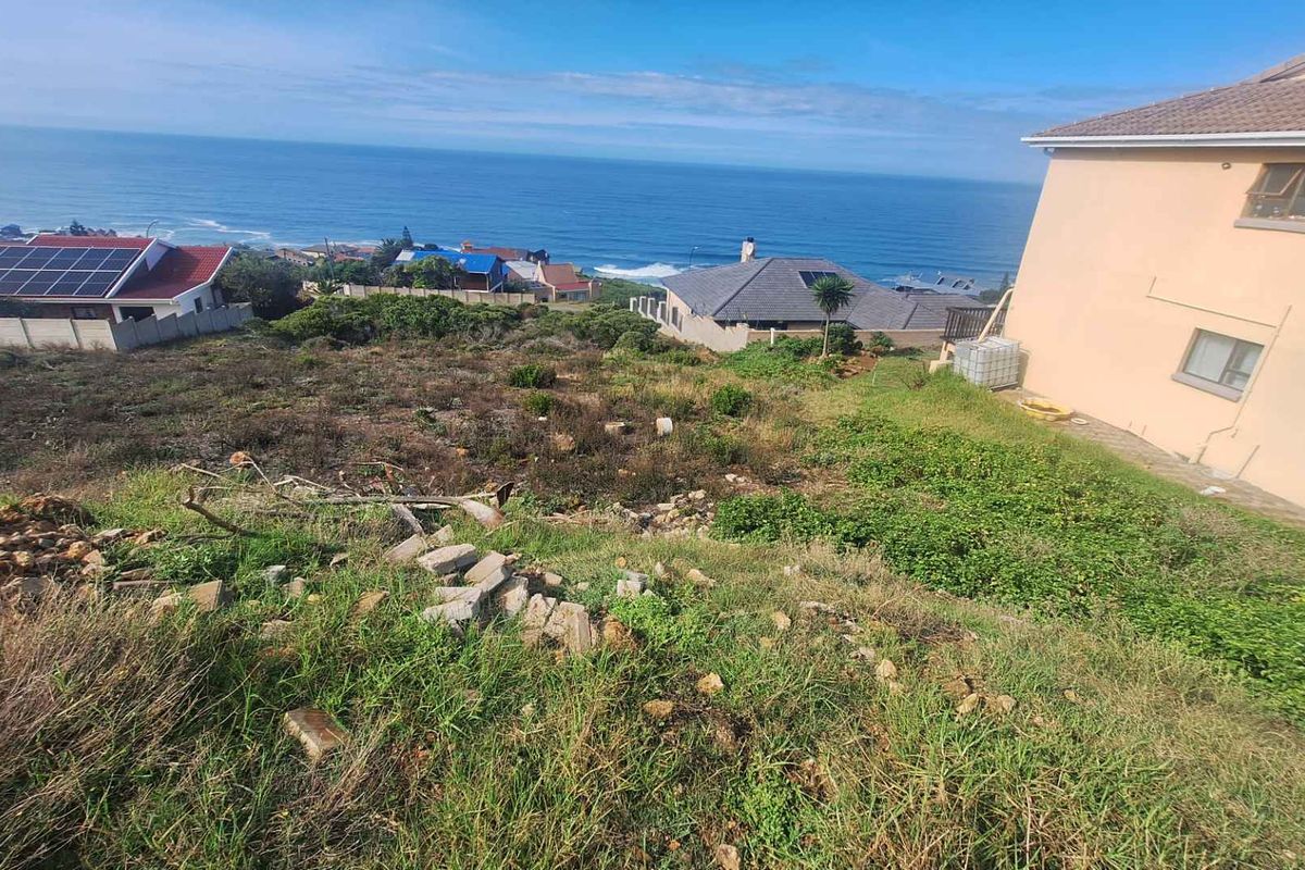 743m2 Vacant Land in Dana Bay with Breathtaking Sea View - Photo 3