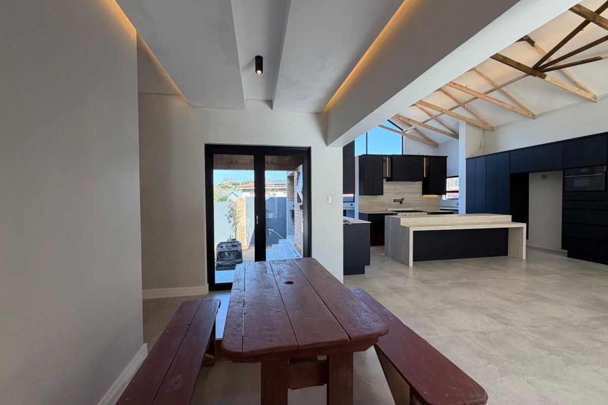 A Masterpiece of Contemporary Modern Farmhouse Living in the Heart of Atholl - Photo 3