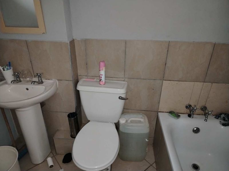 Your Tranquil Retreat with 24/7 Security! - Photo 9