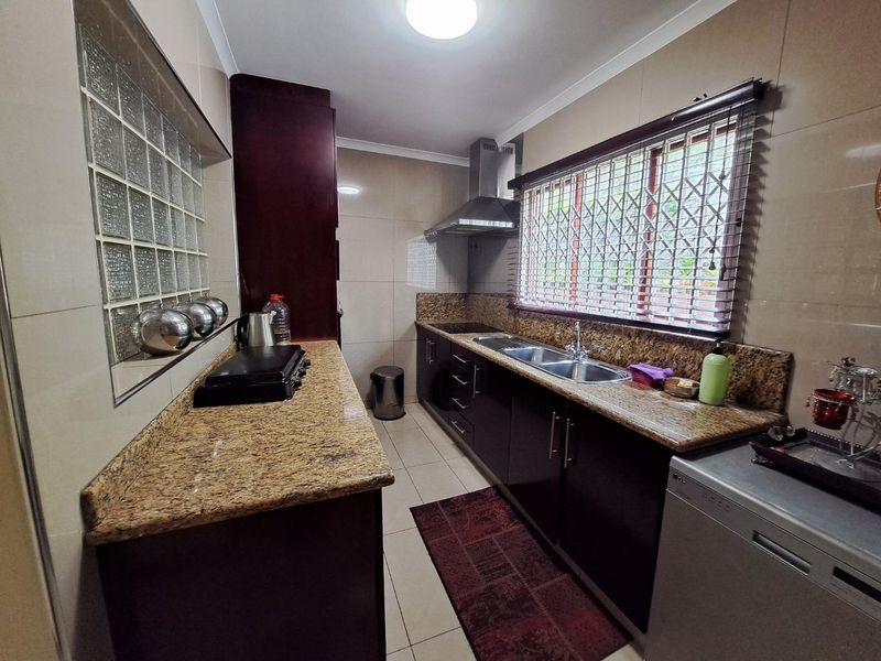 3 bedrooms House in Reservoir Hills - Photo 9