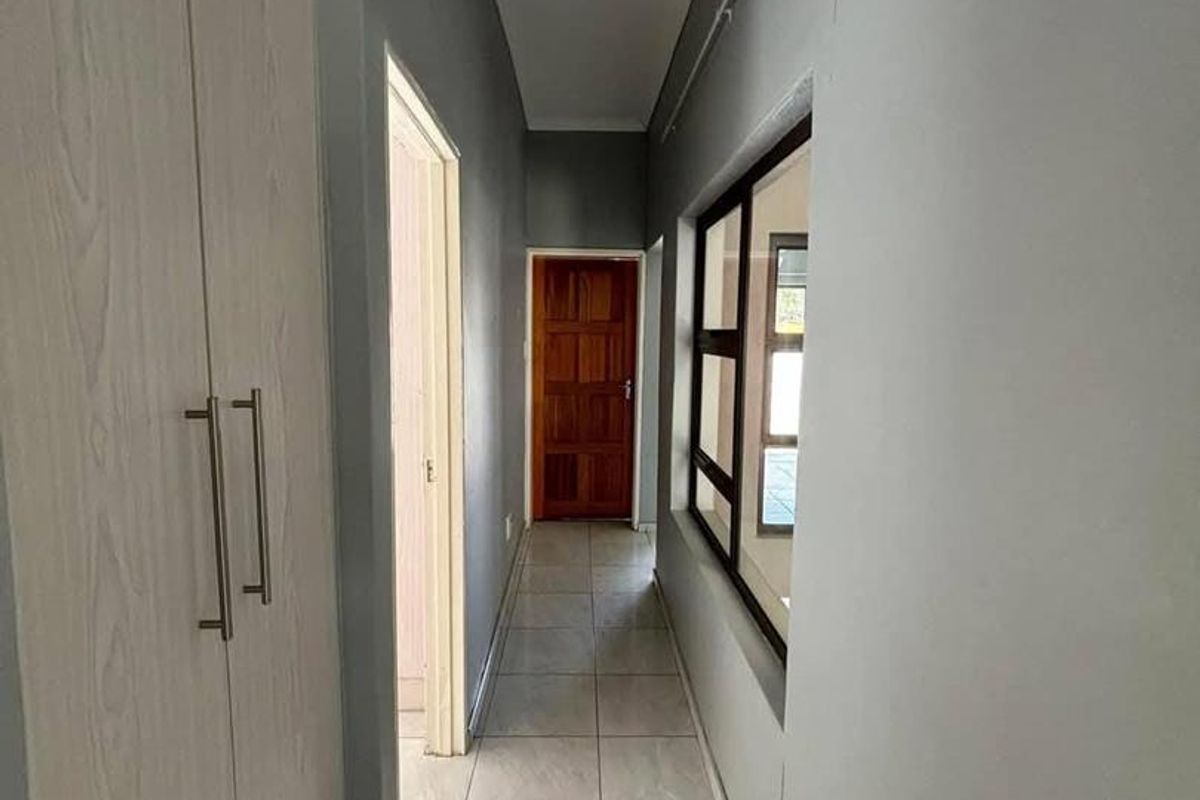 3 Bedroom Townhouse For Sale in Okahandja - Photo 5