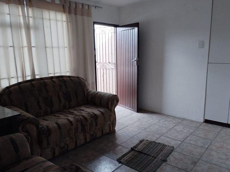Affordable Ground Floor 2-Bedroom Apartment – Wheelchair Friendly - Photo 4