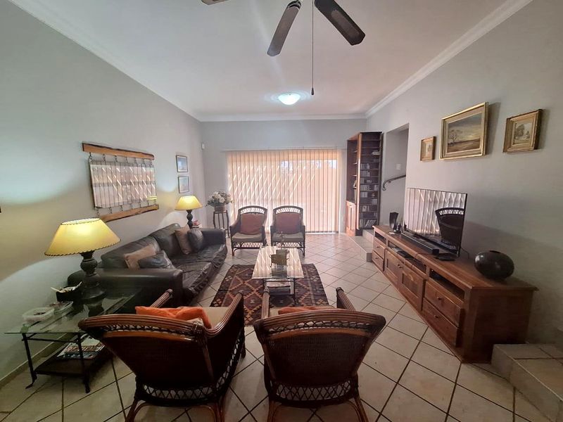 "Escape & Unwind: Gorgeous Leeupoort Home with Stunning Vistas!" - Photo 4