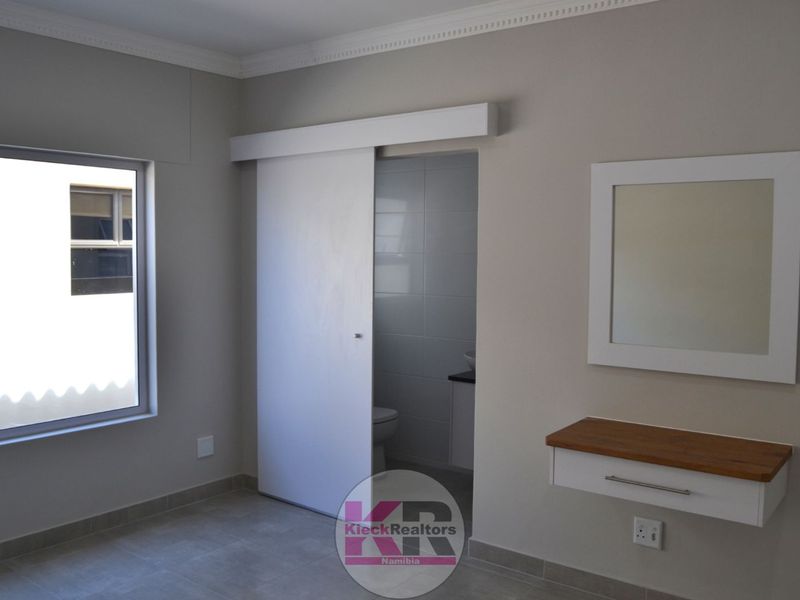 Just completed by seasoned developer - Photo 9