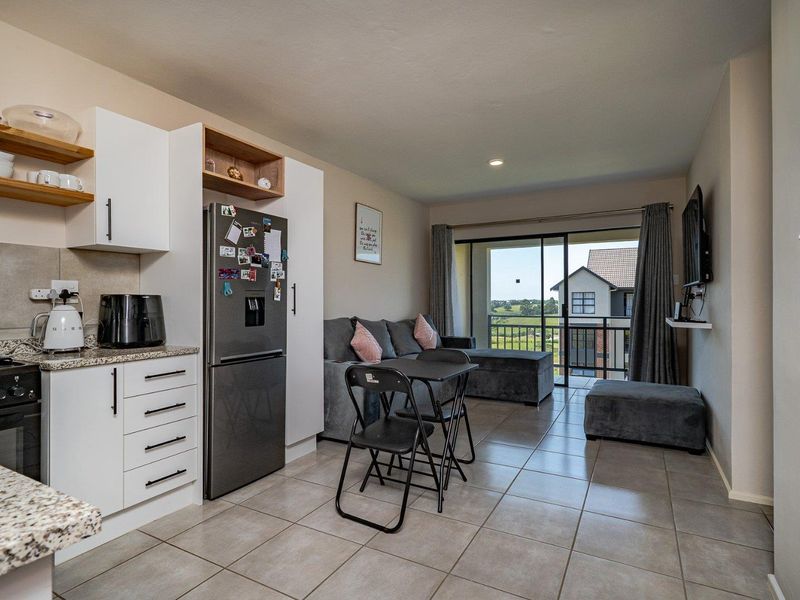 2 bedroom apartment in Kingsgate Estate - Photo 5