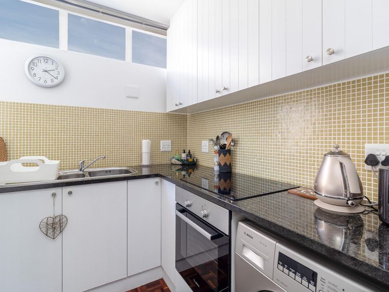 Gorgeous fully furnished Pad at St Martini available to rent immediately - Photo 9