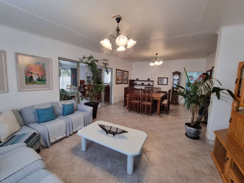 Swakopmund - House Available for Rent - N$ 30 000 Furnished (1 February 2026). - Photo 4