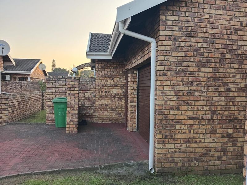 2-Bedroom Home in Arboretum, Richards Bay - Practical Living Space - Photo 10