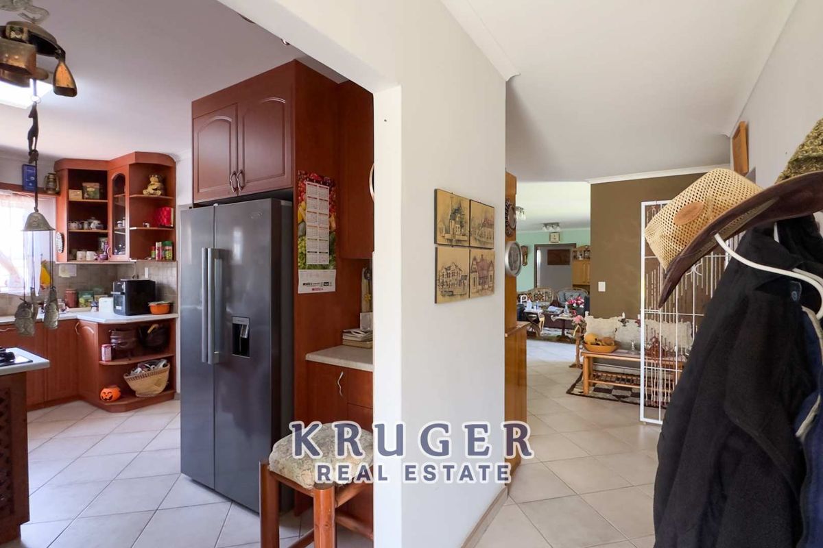 3-bedroom house for sale - Photo 5