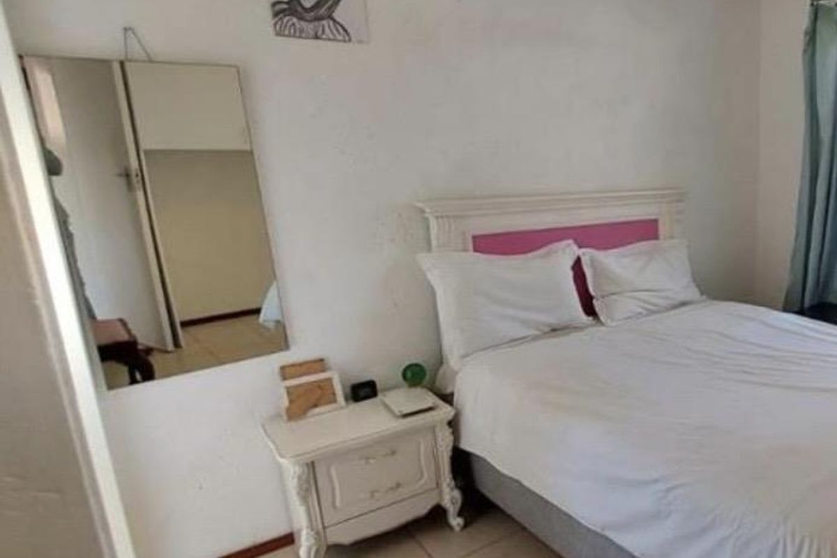Modern 2-Bedroom Townhouse for Sale in Santa Fe, Bromhof - Photo 3