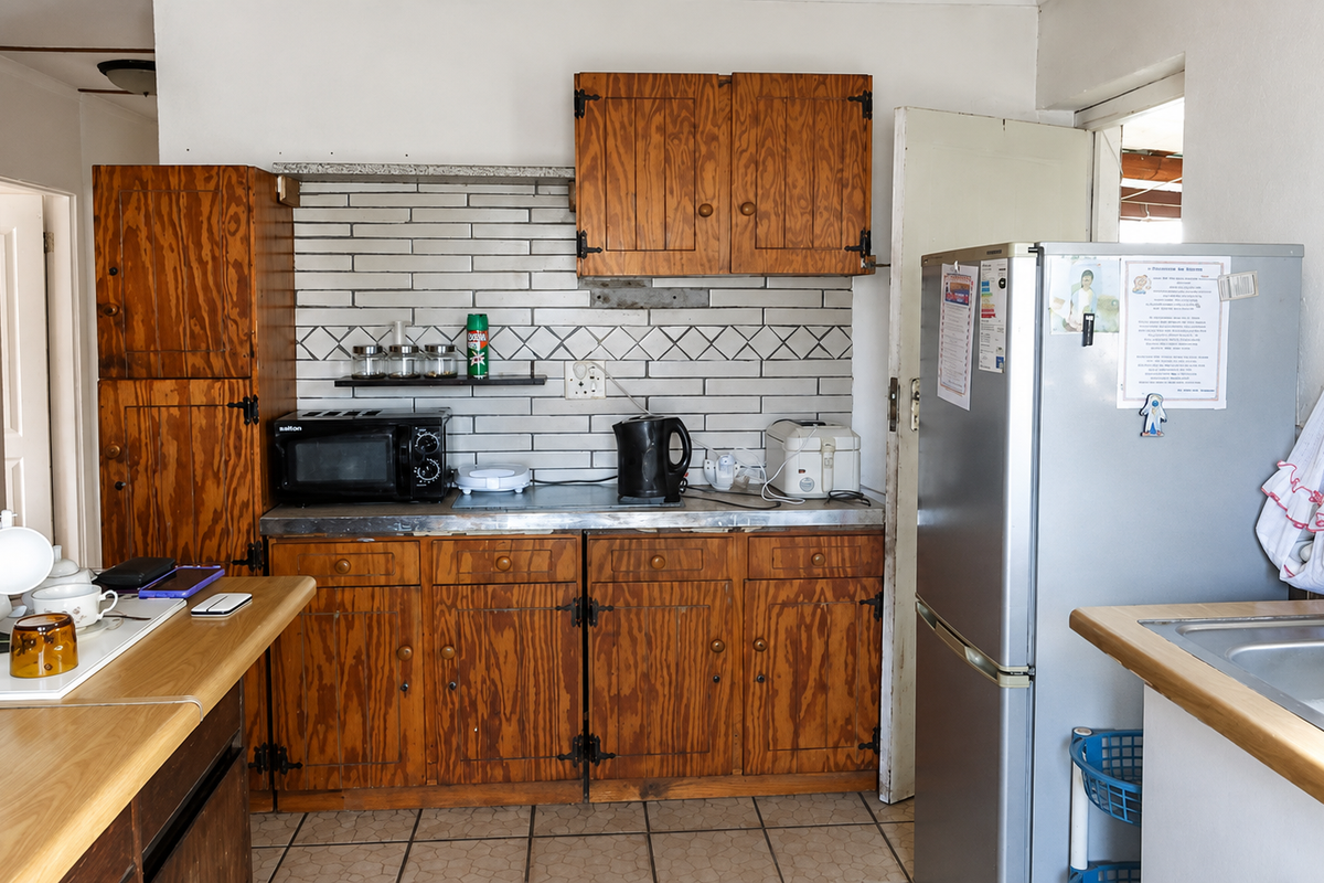 3 Bedroom House - Photo 4