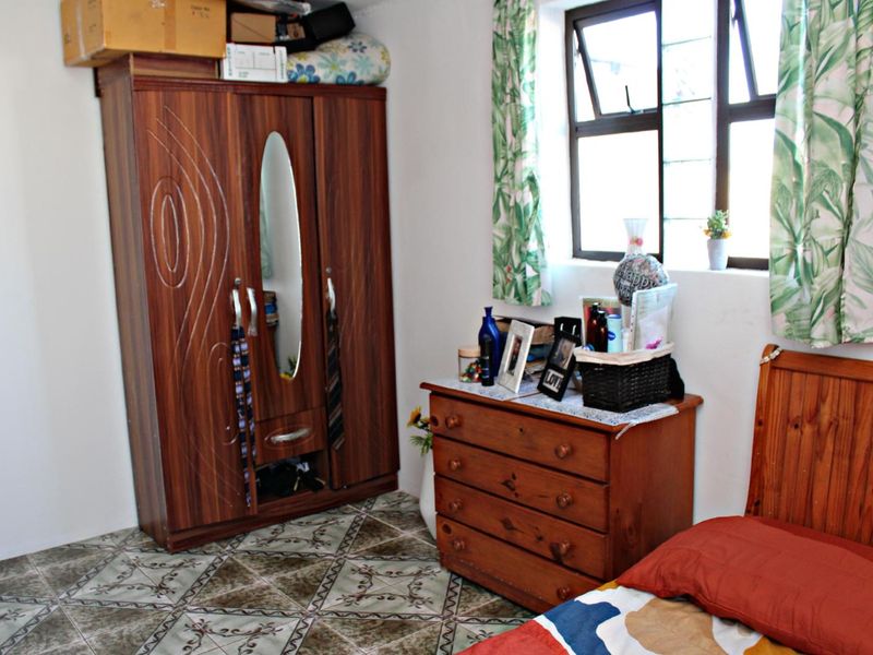 3 Bedroom Family Home For Sale - Photo 8