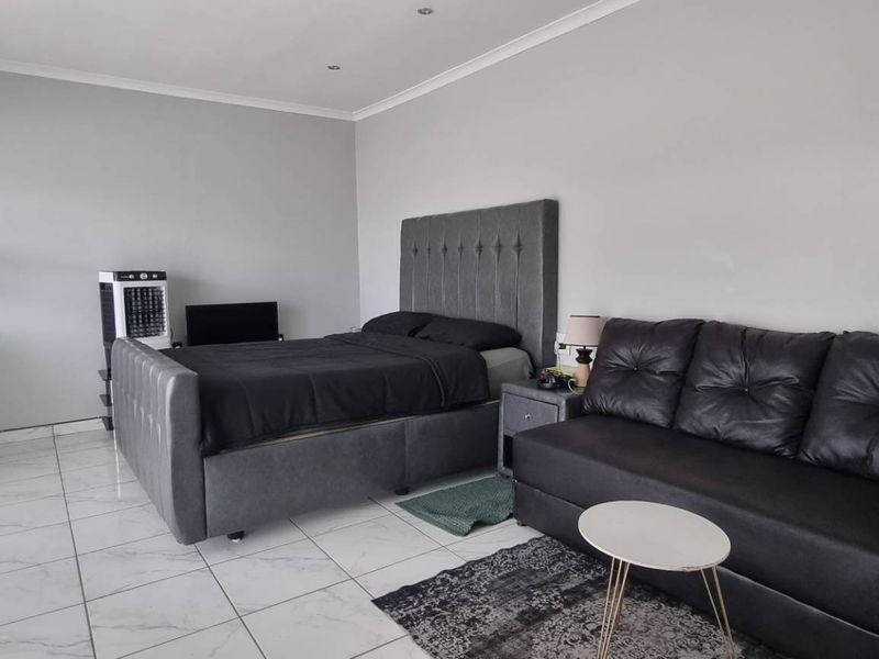 Khomasdal near fire brigade house for sale - Photo 6