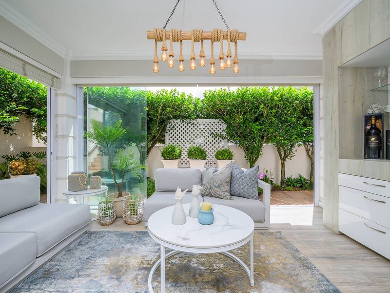 Pet-Friendly Townhouse for Sale | Secure Ilala Ridge Estate | Parking for 4 vehicles - Photo 2