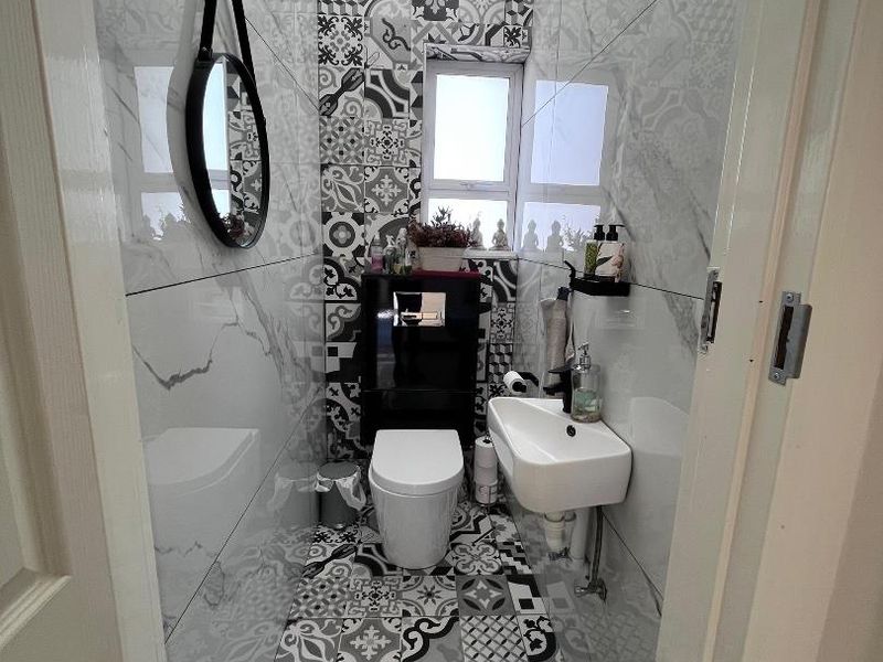 House For Sale In Eros - Photo 5