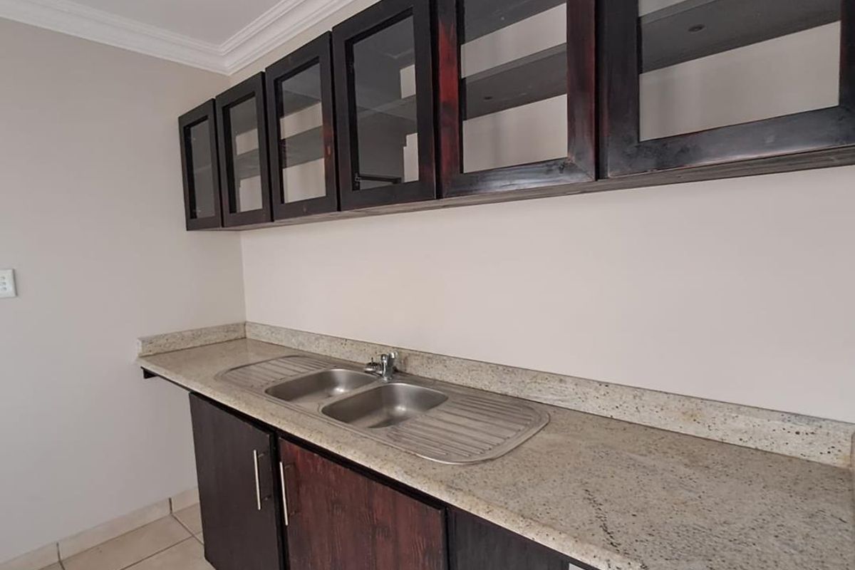 Stunning 3-Bedroom Rental Home in Mzingazi Golf Estate, Meer en See - Photo 3