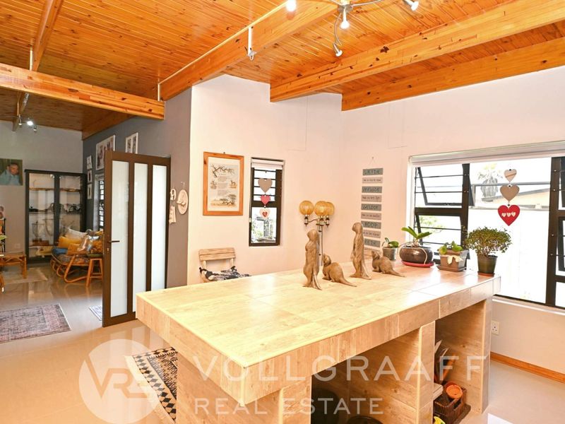 A Home Designed for Living, Gathering, and Making Memories - Photo 6