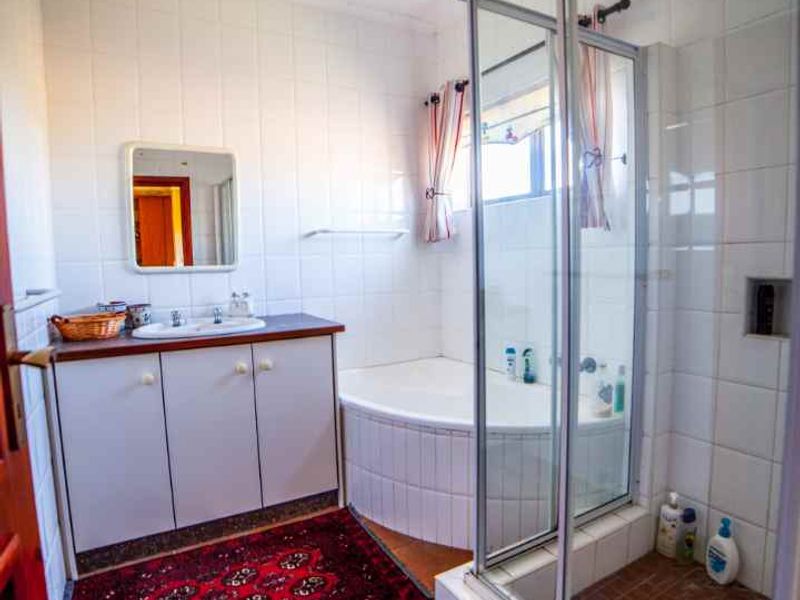 LAGOON FRONT BEAUTY - Photo 5