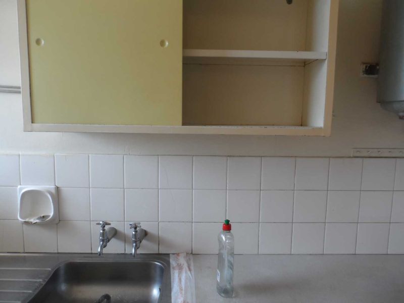 BACHELOR FLAT TO RENT IN ARCADIA - Photo 5